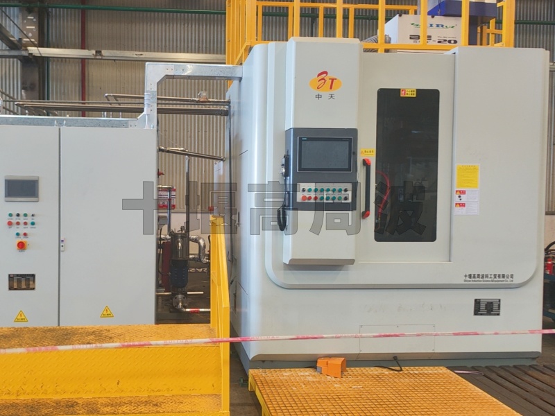 支重輪、托鏈輪淬火機(jī)床